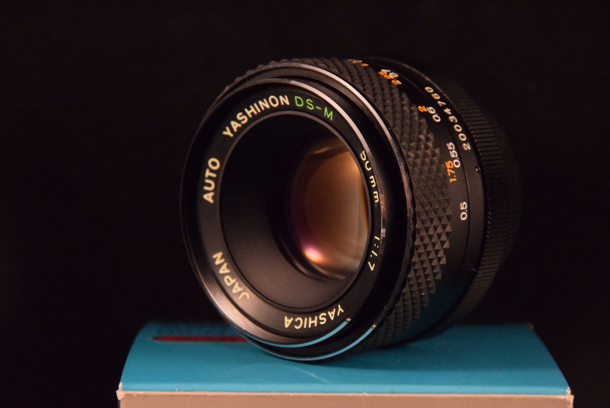 Camera Yashica Lens Yashica 50mm F1 7 OBJECTIF YASHICA 50mm